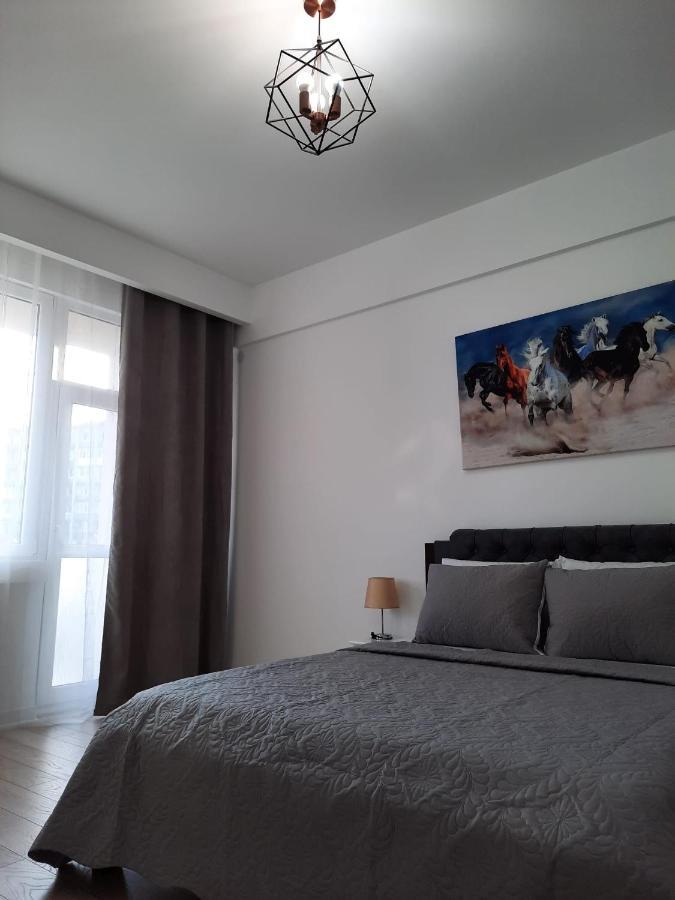 Luxury City Center Apartment - Garofita Romana Bucarest Esterno foto