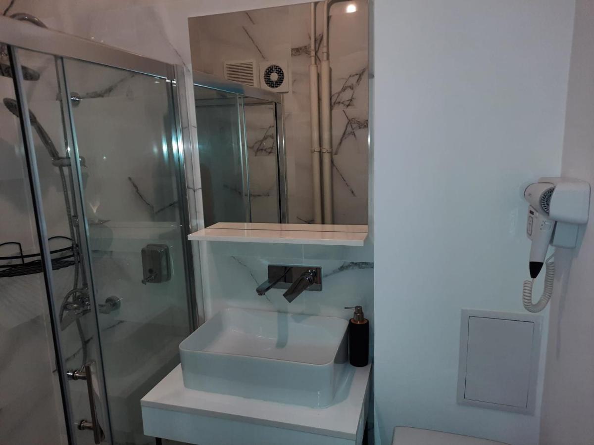 Luxury City Center Apartment - Garofita Romana Bucarest Esterno foto